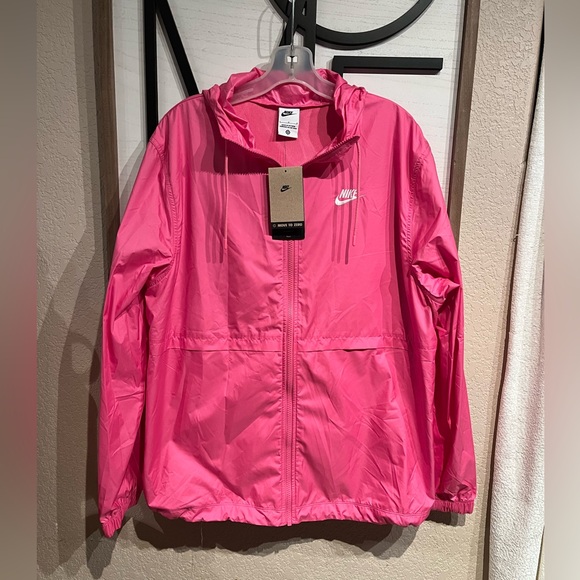 Nike Jackets & Blazers - womens Nike windbreaker jacket